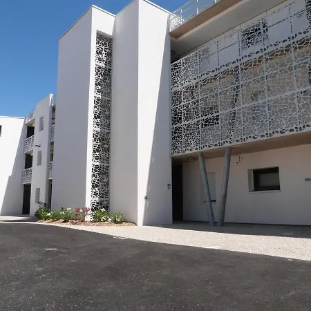 Apartment 6 Pers Avec Balcon, Piscine Et Acces Direct A - Fr-1-194-195