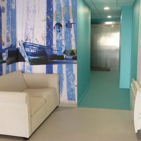 6 Pers Avec Balcon, Piscine Et Acces Direct A - Fr-1-194-195 Apartment *