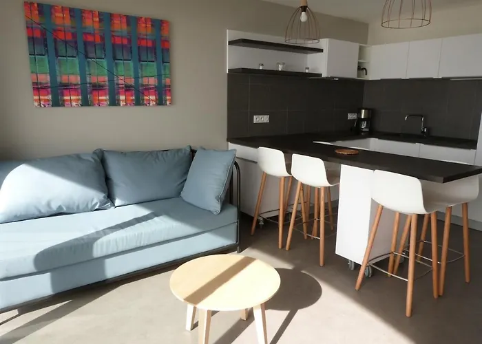 Appartamento 6 Pers Avec Balcon, Piscine Et Accès Direct à - Fr-1-194-195 La Tranche-sur-Mer