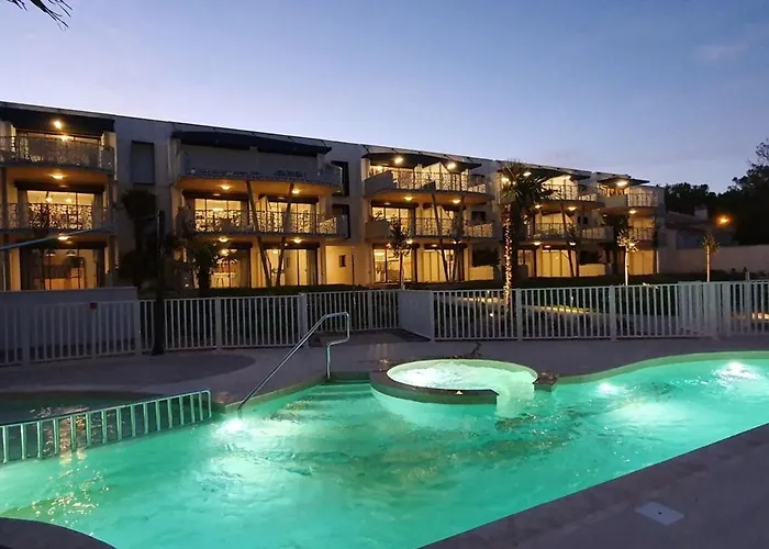 6 Pers Avec Balcon, Piscine Et Accès Direct à - Fr-1-194-195 Appartamento La Tranche-sur-Mer